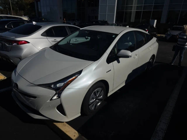 2018 Toyota Prius Four FWD photo