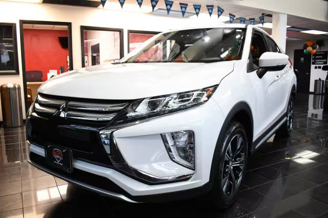 2018 Mitsubishi Eclipse Cross SE 4WD photo