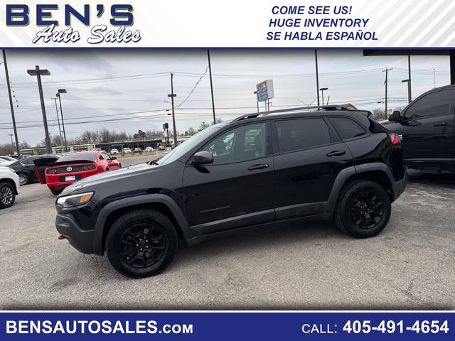 2019 Jeep Cherokee Trailhawk 4WD photo