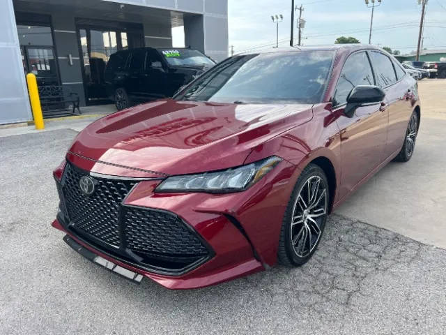 2019 Toyota Avalon XSE FWD photo