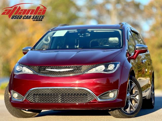 2017 Chrysler Pacifica Minivan Limited FWD photo