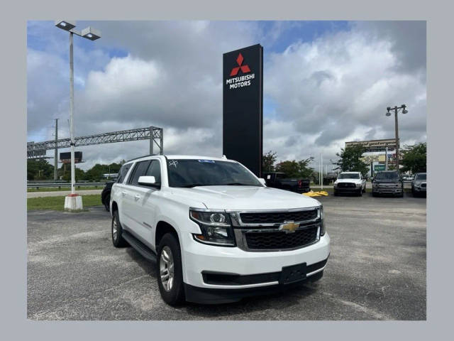 2018 Chevrolet Suburban LT RWD photo