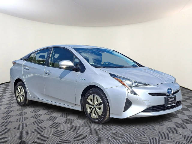 2018 Toyota Prius Two FWD photo