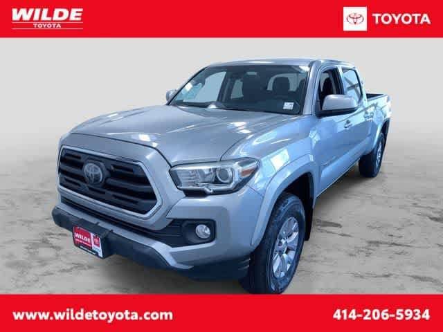 2018 Toyota Tacoma SR5 4WD photo