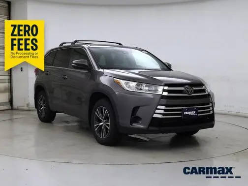 2018 Toyota Highlander LE AWD photo