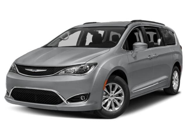 2018 Chrysler Pacifica Minivan Touring L FWD photo