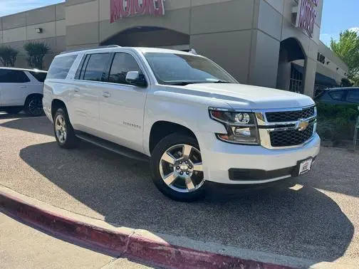2018 Chevrolet Suburban LT RWD photo
