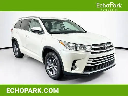 2018 Toyota Highlander XLE FWD photo