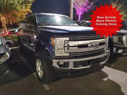 2018 Ford F-250 Super Duty LARIAT 4WD photo