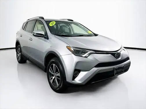 2018 Toyota RAV4 XLE AWD photo