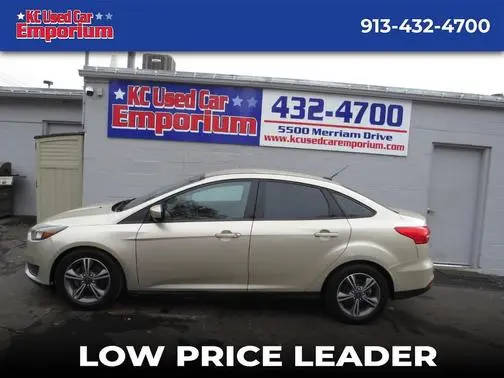 2018 Ford Focus SE FWD photo