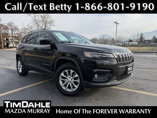 2019 Jeep Cherokee Latitude 4WD photo
