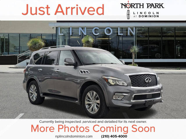 2017 Infiniti QX80  4WD photo