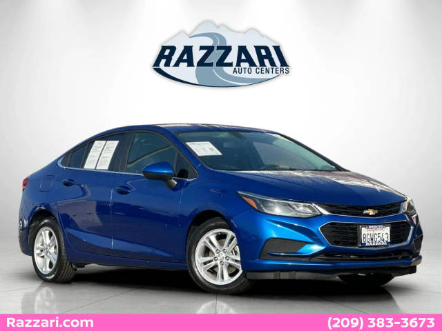 2018 Chevrolet Cruze LT FWD photo