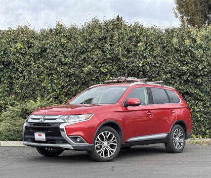 2018 Mitsubishi Outlander SEL FWD photo