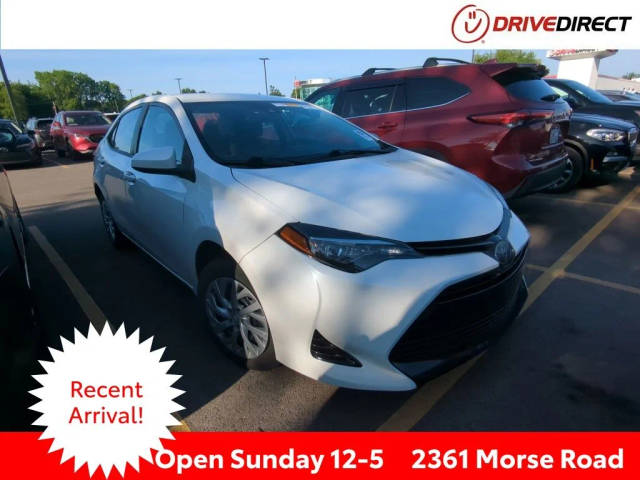 2019 Toyota Corolla LE FWD photo