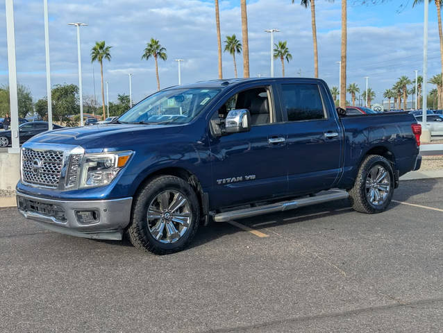 2018 Nissan Titan SL RWD photo