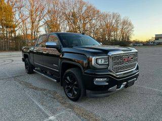 2017 GMC Sierra 1500 Denali 4WD photo