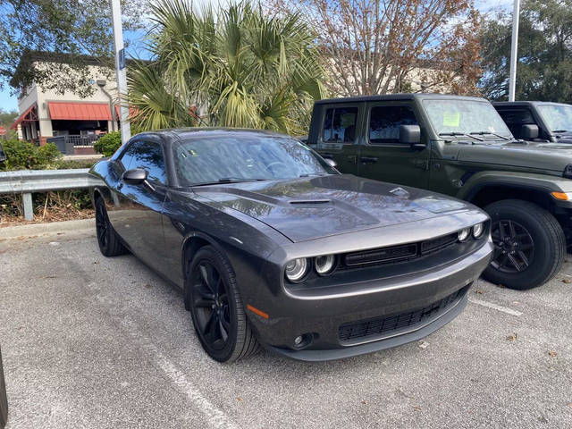 2018 Dodge Challenger SXT Plus RWD photo