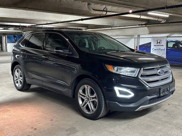 2018 Ford Edge Titanium AWD photo