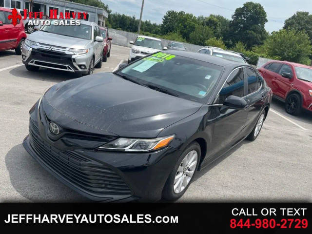 2018 Toyota Camry LE FWD photo