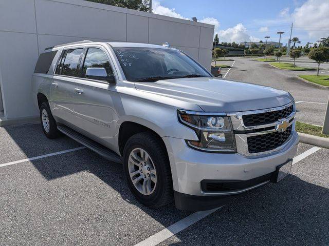 2018 Chevrolet Suburban LT 4WD photo