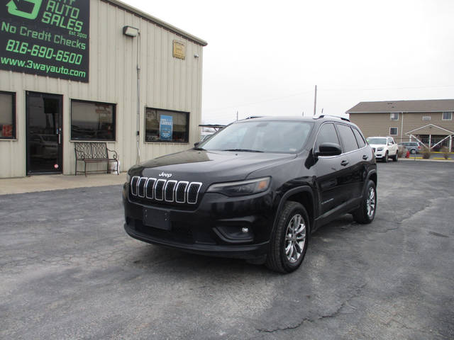 2019 Jeep Cherokee Latitude Plus FWD photo