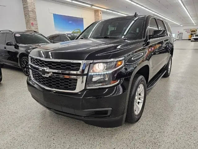 2018 Chevrolet Tahoe LT 4WD photo