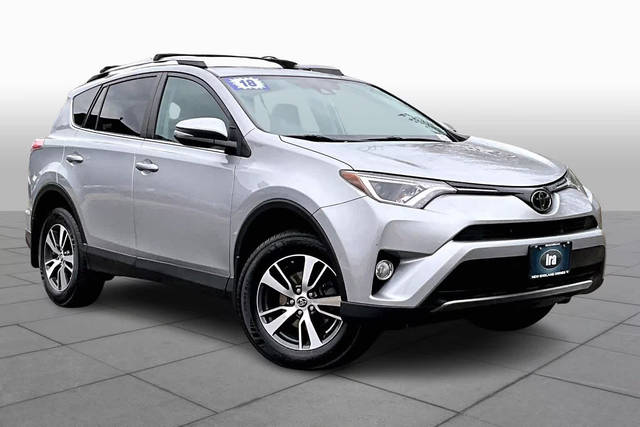 2018 Toyota RAV4 XLE AWD photo