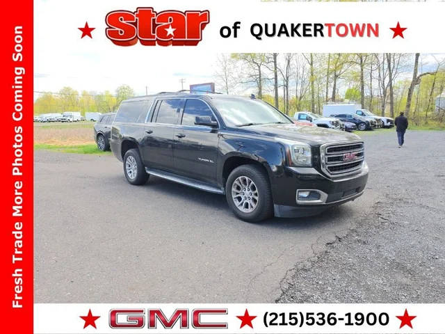 2017 GMC Yukon XL SLT 4WD photo