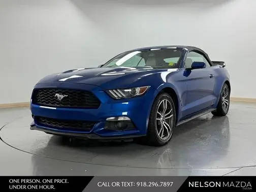 2017 Ford Mustang EcoBoost Premium RWD photo