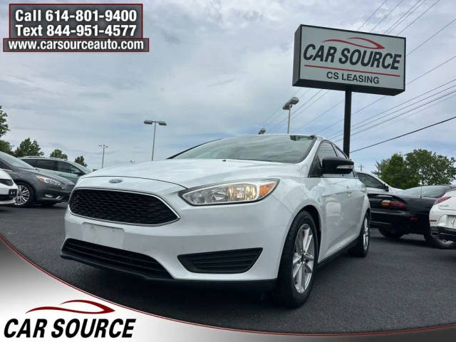 2016 Ford Focus SE FWD photo