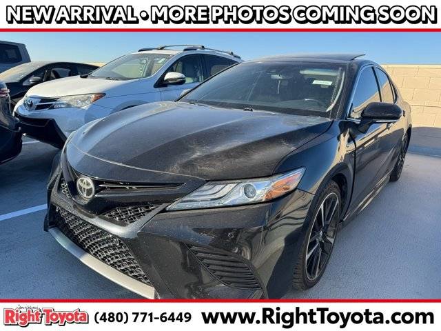 2018 Toyota Camry XSE FWD photo