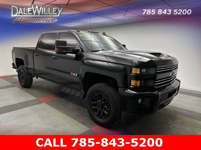 2018 Chevrolet Silverado 2500HD LTZ 4WD photo