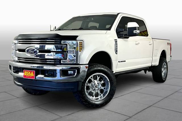 2018 Ford F-250 Super Duty LARIAT 4WD photo