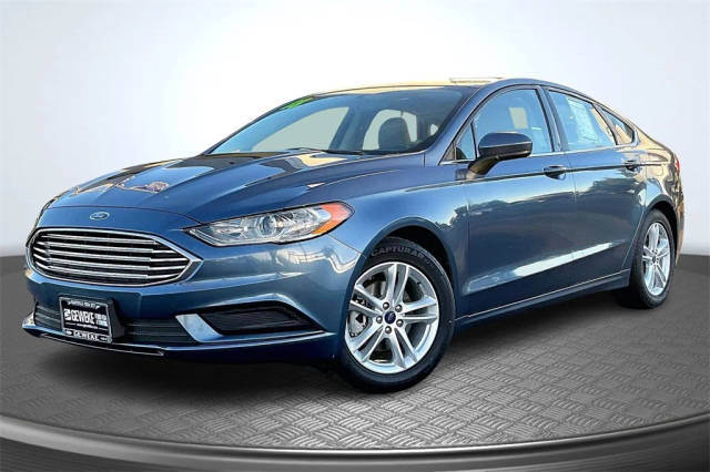 2018 Ford Fusion SE FWD photo