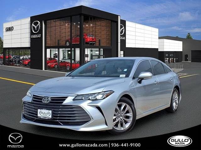 2019 Toyota Avalon XLE FWD photo
