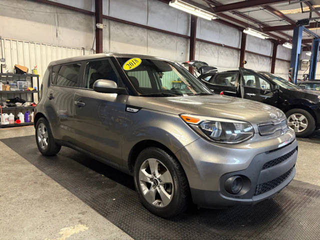 2018 Kia Soul Base FWD photo