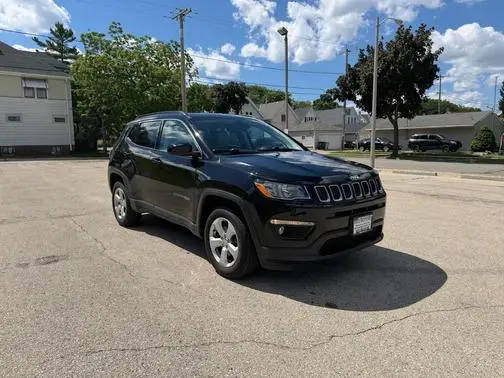 2018 Jeep Compass Latitude 4WD photo