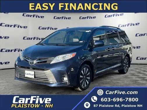 2018 Toyota Sienna XLE AWD photo