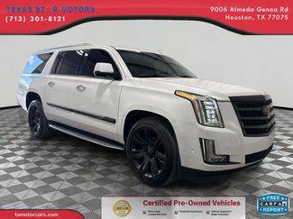2018 Cadillac Escalade ESV Luxury RWD photo