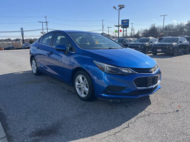 2018 Chevrolet Cruze LT FWD photo