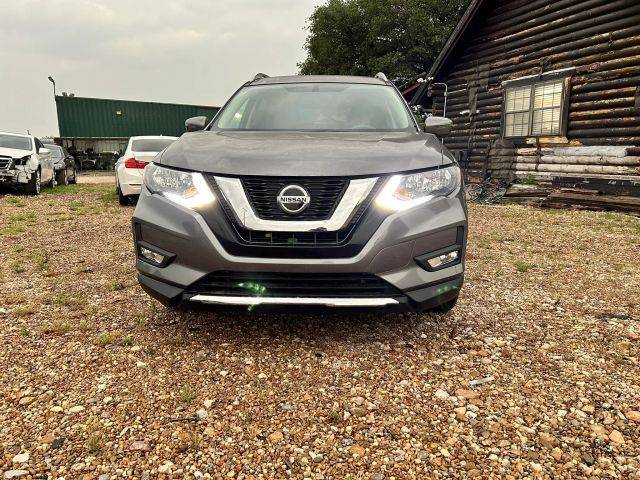 2018 Nissan Rogue SV FWD photo