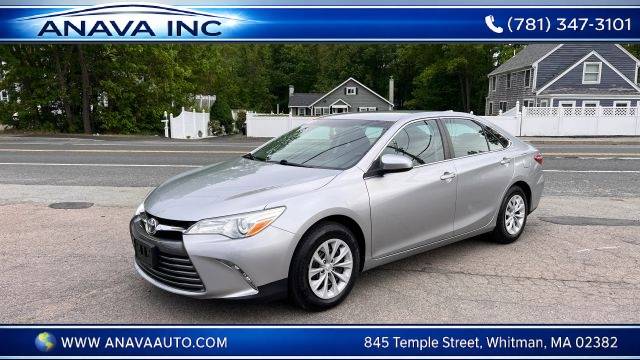 2015 Toyota Camry LE FWD photo