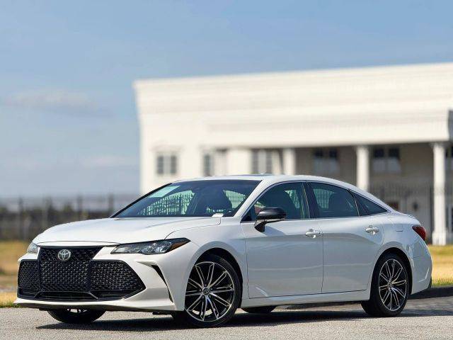 2019 Toyota Avalon XSE FWD photo