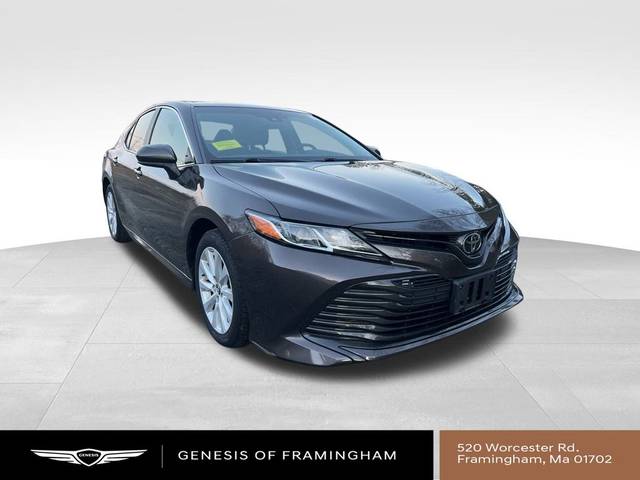 2018 Toyota Camry LE FWD photo