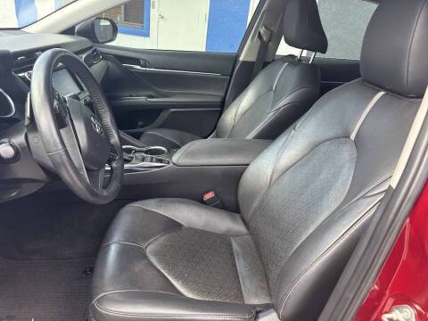 2018 Toyota Camry XSE FWD photo