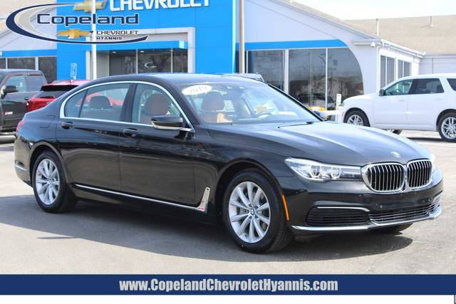 2019 BMW 7 Series 740i xDrive AWD photo
