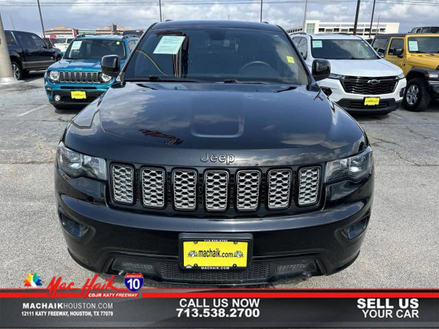 2018 Jeep Grand Cherokee Altitude 4WD photo