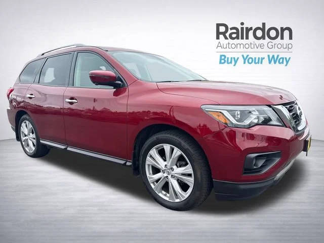 2018 Nissan Pathfinder SL 4WD photo
